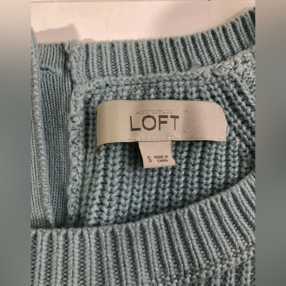 Ann Taylor Loft Open Knit Long Sleeve Sweater Womens Size Small Blue Back Button - Picture 9 of 12